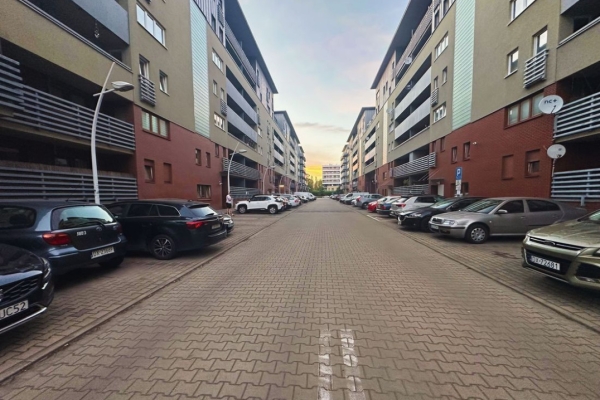 Ogłoszenie - 2pok, 50met, Okolice Pochyłej BALKON / GARAŻ / WINDA / 2013 (Wrocław). Zdjęcie 10