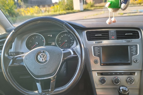 Ogłoszenie - Volkswagen Golf VII 1.2 TSI TRENDLINE 2017. Zdjęcie 1