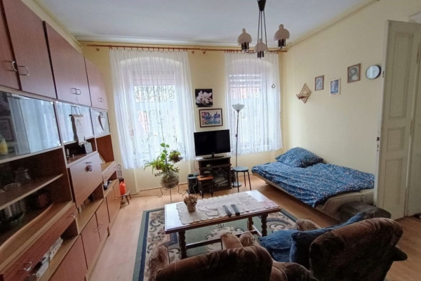 Ogłoszenie - 2pok, 73met, Okolice Placu Grunwaldzkiego PIWNICA (Wrocław). Zdjęcie 2