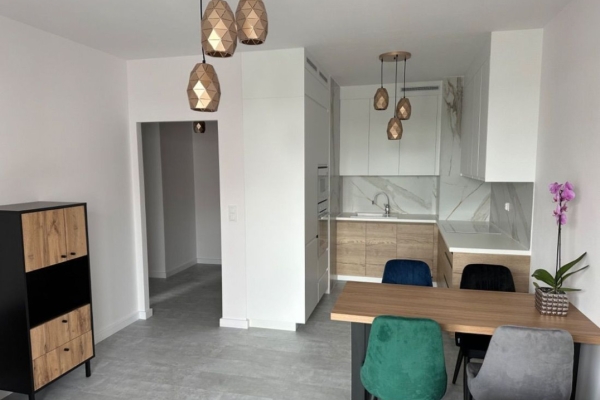 Ogłoszenie - 2pok, 43met, Okolice Krzywoustego BALKON/GARAŻ/WINDA (Wrocław). Zdjęcie 2