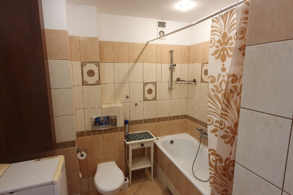 Ogłoszenie - 2pok, 40met, Okolice Ogórkowej ANTRESOLA/BALKON/OGRÓD (Wrocław). Zdjęcie 2