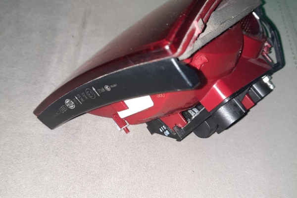Ogłoszenie - Sprzedam: oryginalna lampa (prawy tył ) Audi A4 B8 (Sedan). Zdjęcie 8