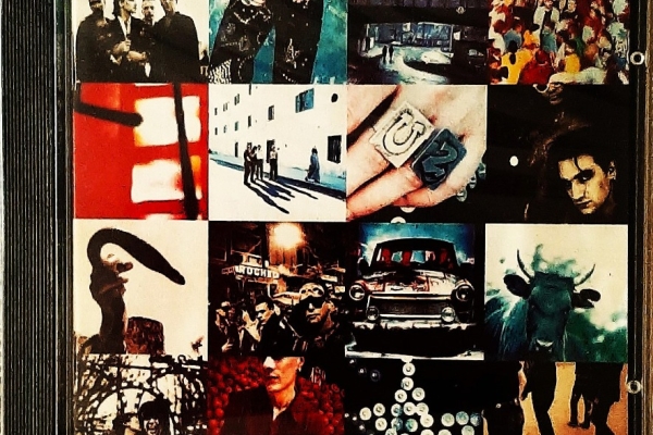 Ogłoszenie - Polecam Album CD Kultowego Zespołu U2 - Album ACHTUNG BABY. Zdjęcie 1