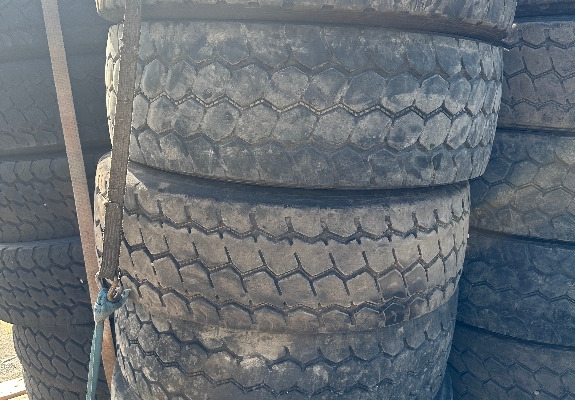 Ogłoszenie - Używane opony ciężarowe 385/65R22.5. Zdjęcie 5