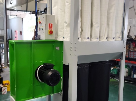 Ogłoszenie - Filtr EK-24 4800m³/h z wentylatorem WTK-4 oraz mechanicznym otrzepywaniem worków. Zdjęcie 1