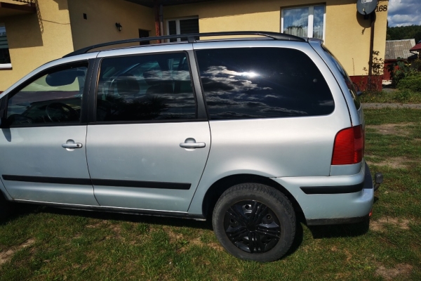 Ogłoszenie - Sprzedam Seat Alhambra 1.9 tdi 2002rok. Zdjęcie 3