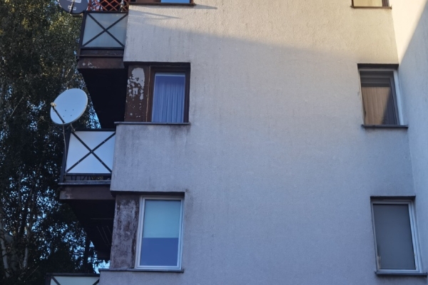 Ogłoszenie - Bez pośredników sprzedam mieszkaniec z garażem. Zdjęcie 1