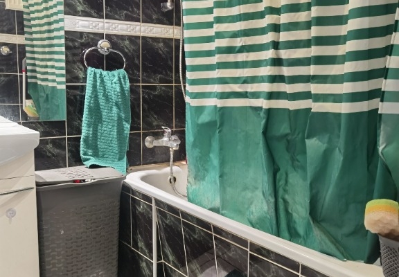 Ogłoszenie - Bez pośredników sprzedam mieszkaniec z garażem. Zdjęcie 8