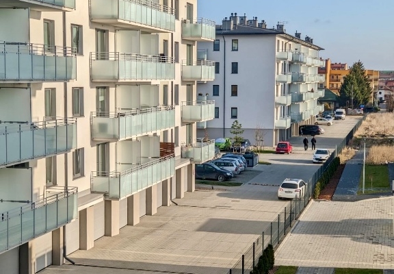 Ogłoszenie - Nowoczesne i przestronne 3 pokojowe mieszkanie z balkonem. Zdjęcie 10