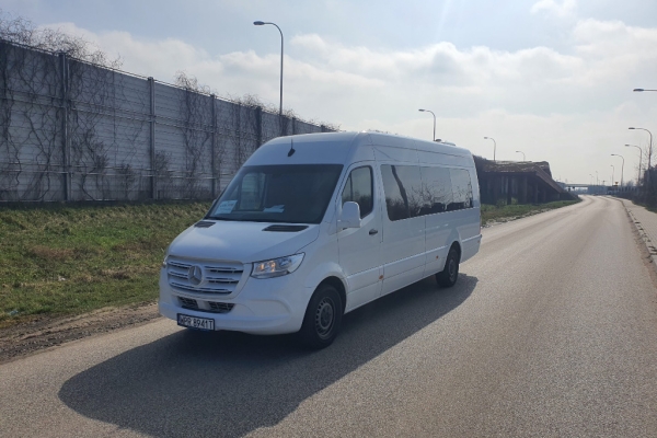 Ogłoszenie - zarezerwujautokar.pl. Zdjęcie 6