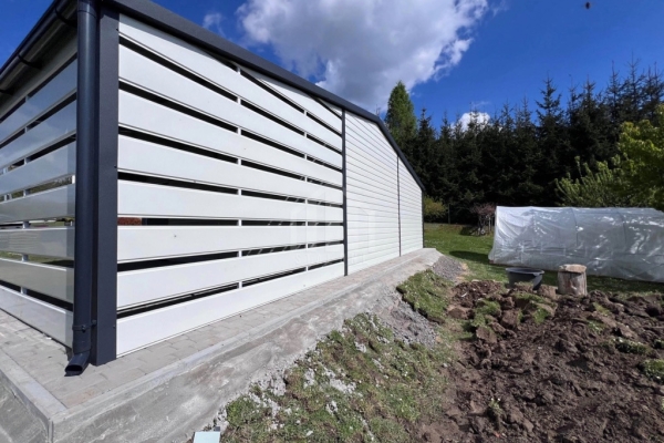 Ogłoszenie - Garaż blaszany 6x6m + wiata 3m - 2x brama uchylna - okno - drzwi - antracyt - biały - dach dwuspadowy - rynny SO135. Zdjęcie 2