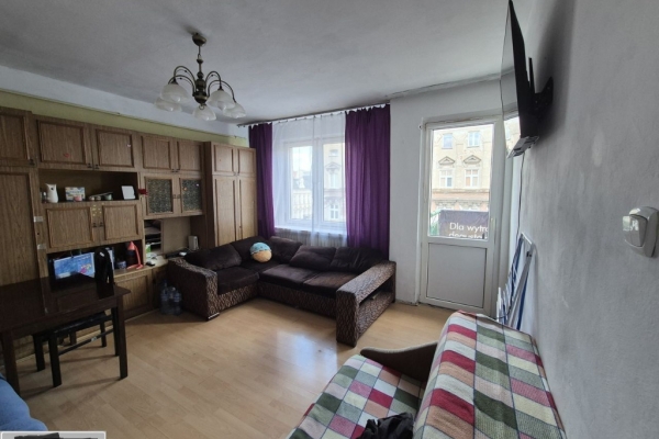 Ogłoszenie - 2pok, 43met, okolice Reja BALKON/PIWNICA (Wrocław). Zdjęcie 1