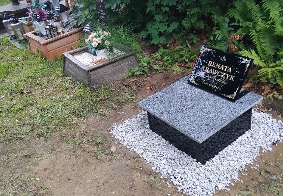 Ogłoszenie - Nagrobek urnowy montaz  gratis cale woj dolnoslaskie oraz liternictwo gratis. Zdjęcie 2
