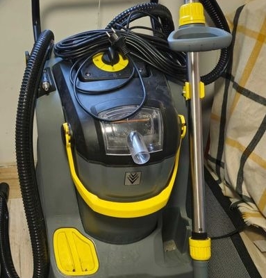 Ogłoszenie - Odkurzacz Piorący Karcher PUZZI 30/4 (1200W, 75m²/h) + chemia. Zdjęcie 2