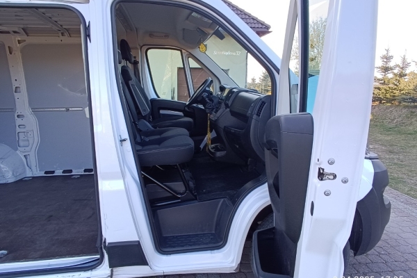 Ogłoszenie - FIAT DUCATO 2021r. 2,3 diesel 88 KW / 120 KM Wersja krótka, 3 - osobowa. Zdjęcie 8