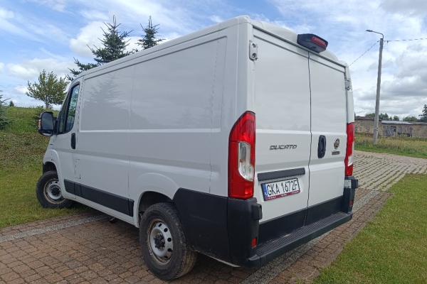 Ogłoszenie - FIAT DUCATO 2021r. 2,3 diesel 88 KW / 120 KM Wersja krótka, 3 - osobowa. Zdjęcie 4