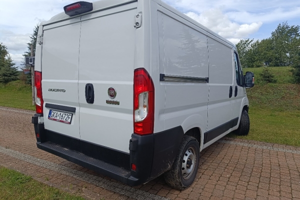 Ogłoszenie - FIAT DUCATO 2021r. 2,3 diesel 88 KW / 120 KM Wersja krótka, 3 - osobowa. Zdjęcie 3