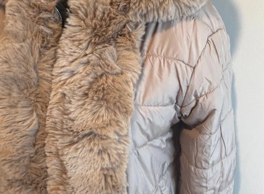 Ogłoszenie - Kurtka damska dwustronna zimowa z futerkiem ciepła parka beżowo czarna/ rozmiar XL,L,M,S. Zdjęcie 5