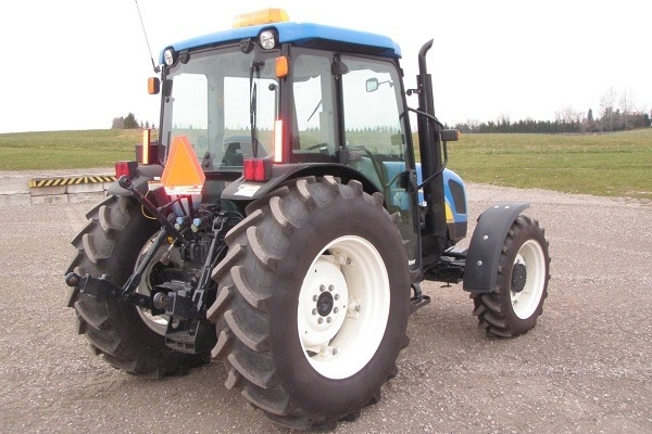 Ogłoszenie - Ciągnik rolniczy 2008 NEW HOLLAND T4030 MFWD. Zdjęcie 3