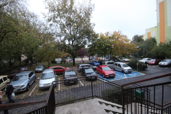 Ogłoszenie - 2pok, 49met, okolice Zemskiej BALKON/PIWNICA/WINDA (Wrocław). Zdjęcie 2