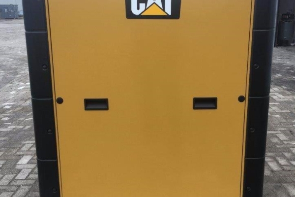 Ogłoszenie - Generator diesla 110 KWA. Caterpillar DE110E2. Zdjęcie 4