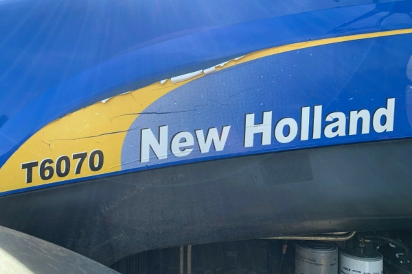 Ogłoszenie - Ciągnik rolniczy 2011 NEW HOLLAND T6070. Zdjęcie 10