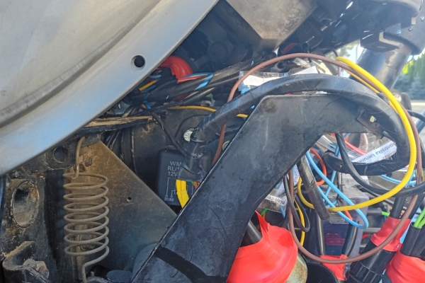 Ogłoszenie - Instalacje elektryczne od podstaw na Ciągnikach maszynach rolniczych. Zdjęcie 3