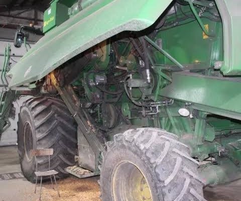 Ogłoszenie - Naprawy remonty kombajnów zbożowych, ciągników maszyn rolniczych Strzała mazowieckie 503045541. Zdjęcie 1