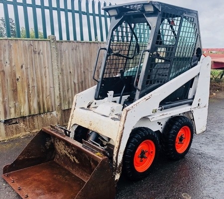 Ogłoszenie - Miniładowarka Bobcat S70 Skidsteer - 2015. Zdjęcie 5