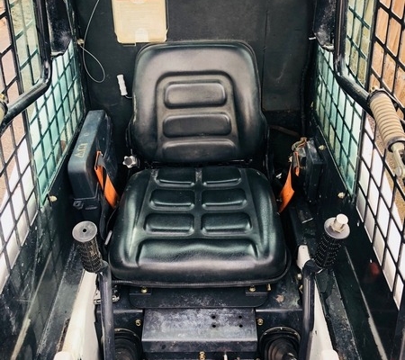 Ogłoszenie - Miniładowarka Bobcat S70 Skidsteer - 2015. Zdjęcie 7
