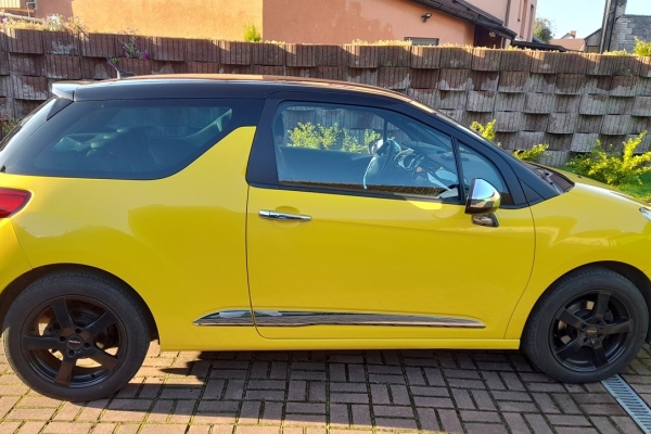 Ogłoszenie - Citroën DS3 1.6 VTi SoChic – idealny towarzysz dla Ciebie!. Zdjęcie 10