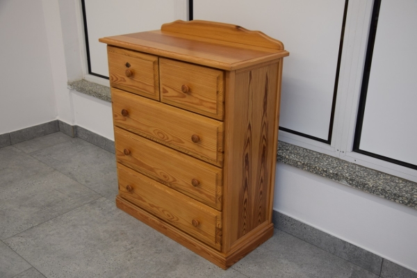 Ogłoszenie - komoda z drewna sosnowego - jak nowa. Zdjęcie 2
