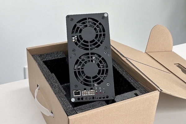 Ogłoszenie - New model XT BOX Goldshell Official 580Ghs for sale wholesale bulk order $ 1099 usdt. Zdjęcie 3