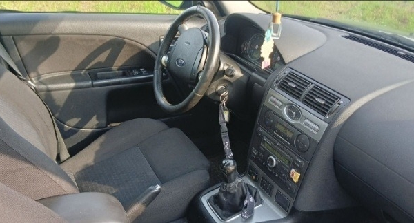 Ogłoszenie - Ford mondeo MK3 Ghia sedan 2.0 LPG.. Zdjęcie 4
