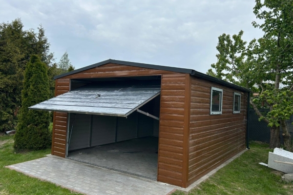 Ogłoszenie - Garaż blaszany 4x6 drewnopodobny, dach dwuspadowy, brama uchylna, okna. Zdjęcie 2
