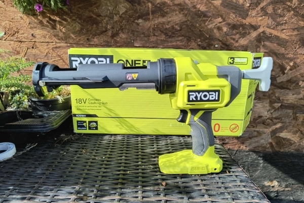 Ogłoszenie - Akumulatorowy pistolet do silikonu RYOBI ONE+, 18V, BEZ BATERII. Zdjęcie 3