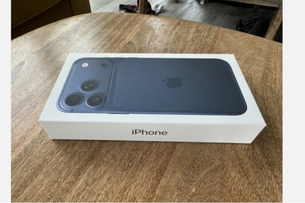 Ogłoszenie - Apple iPhone 17 Pro Max 256GB 512GB 1TB Fabrycznie odblokowany, nowy, zapieczętowany. Zdjęcie 2