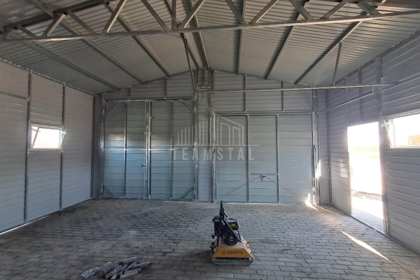 Ogłoszenie - Hala 7,5x6m - biały - brama uchylna - brama dwuskrzydłowa - 4x okno - drzwi - rynny TS1098. Zdjęcie 3