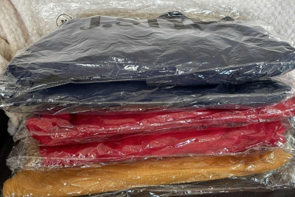 Ogłoszenie - ubrania damskie nowe /sprzedam/ pakiet ubrań/ wysyłka/odbiór osobisty. Zdjęcie 1