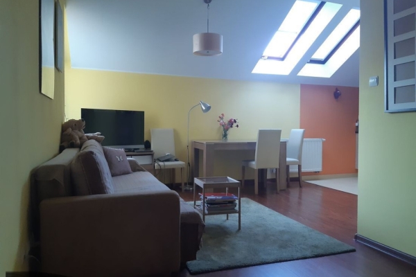 Ogłoszenie - 2pok, 41met, okolice Parkowej BALKON/MP/2009 (Wysoka). Zdjęcie 1