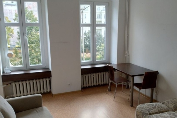 Ogłoszenie - 1pok, 34met, Okolice Otwartej PIWNICA (Wrocław). Zdjęcie 1