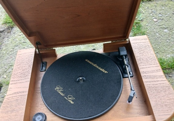 Ogłoszenie - Sprzątanie Radio adapter w stylu retro.. Zdjęcie 4