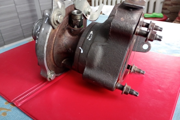 Ogłoszenie - Sprzedam turbinę do Renault Kangoo 1.5 d. Zdjęcie 1