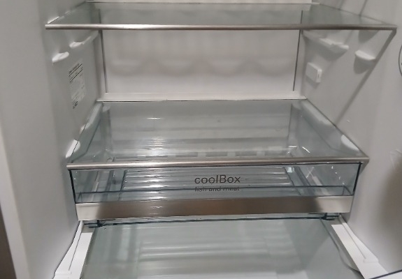 Ogłoszenie - Sprzedam lodówkę zamrażarkę Siemens. Zdjęcie 1