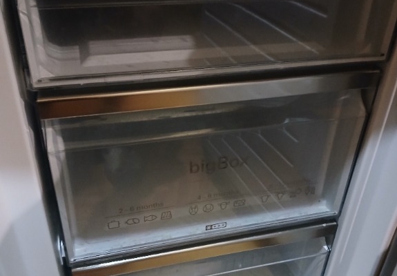 Ogłoszenie - Sprzedam lodówkę zamrażarkę Siemens. Zdjęcie 4