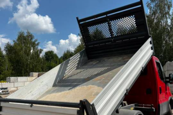 Ogłoszenie - Usługi transportowe wywrotka kiper Rzeszów Krasne tel 692120020 Podkarpacie. Zdjęcie 1