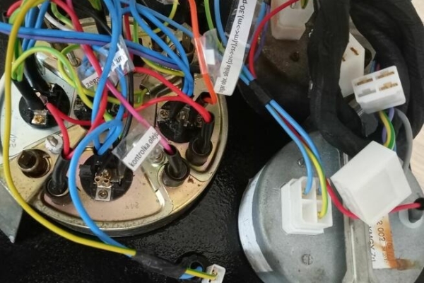 Ogłoszenie - Instalacja elektryczna Bizon Rekord Z058 kpl. Z zegarami. Zdjęcie 5