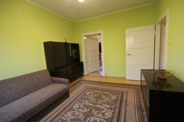 Ogłoszenie - 3pok, 48met, okolice Sztabowej PIWNICA/STRYCH (Wrocław). Zdjęcie 2