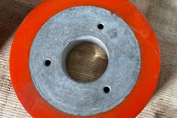 Ogłoszenie - NOWE rolki dociskowe – koła, zdemontowane z nakładarki gładzi firmy MAKOR TF/P. Zdjęcie 2