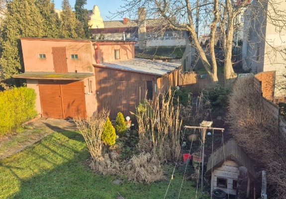 Ogłoszenie - Sprzedam dom w centrum Ślesina. Zdjęcie 3